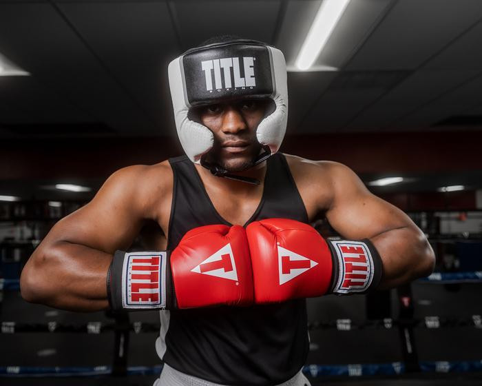 Title Aerovent Elite USA Boxing Competition Headgear w/Cheeks